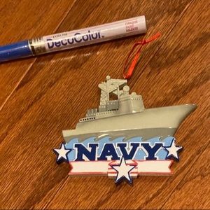 Customizable ornament with permanent paint pen